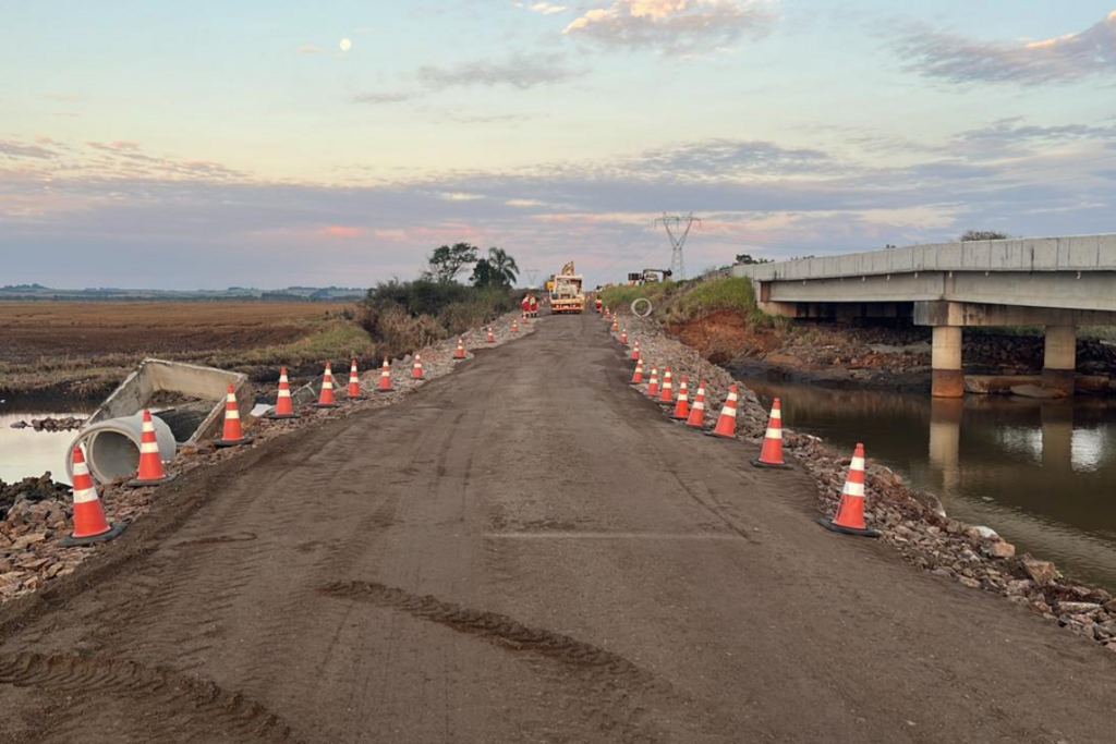 Desvio da ponte da Várzea do Rio Toropi, na BR-287, terá bloqueio para manutenção nesta segunda-feira