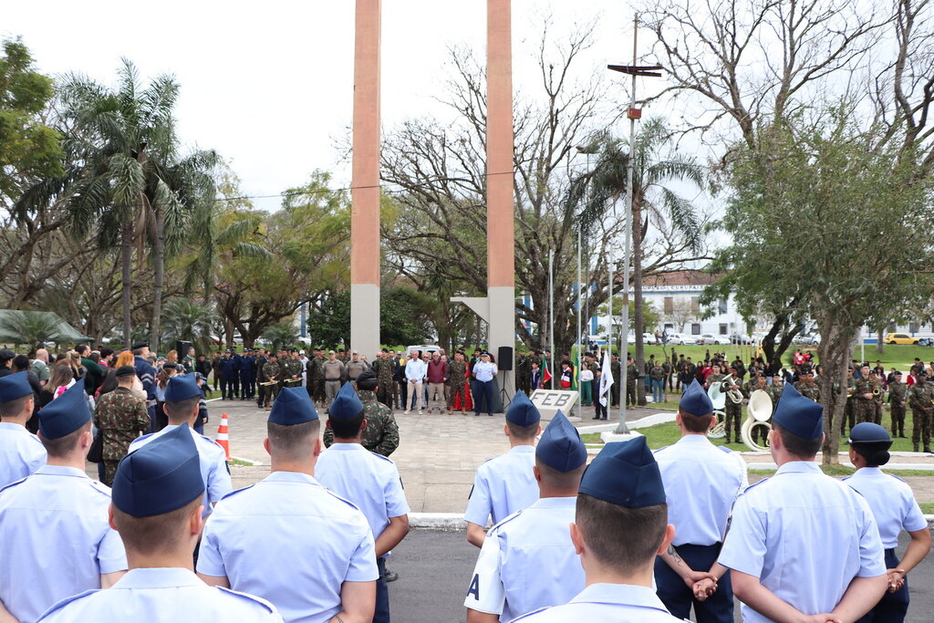 Solenidade marca a abertura da Semana da Pátria em Santa Maria