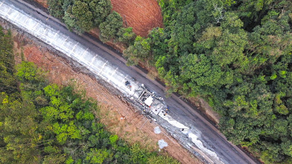 De Nadal faz vistoria de obras rodoviárias no Oeste com secretário da Infraestrutura