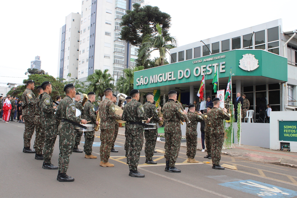 Desfile Militar será realizado neste sábado em São Miguel do Oeste