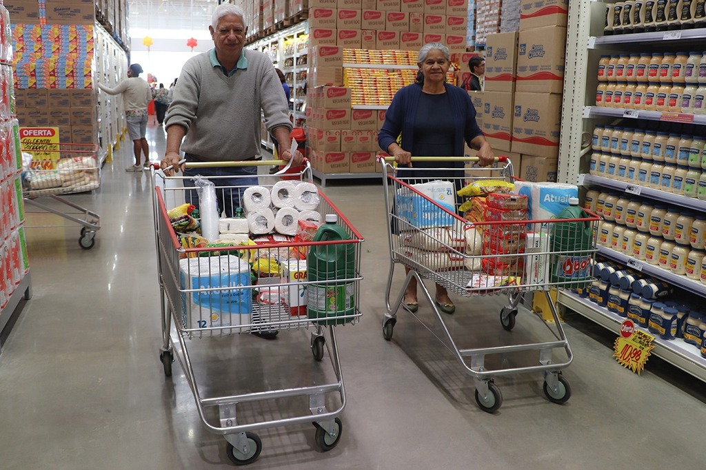  Feriado neste sábado (7) é de descontos especiais no “Dia F” do Fort Atacadista