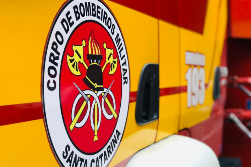 Corpo de Bombeiros de Imbituba atende caso de atropelamento fatal no Campo da Aviação