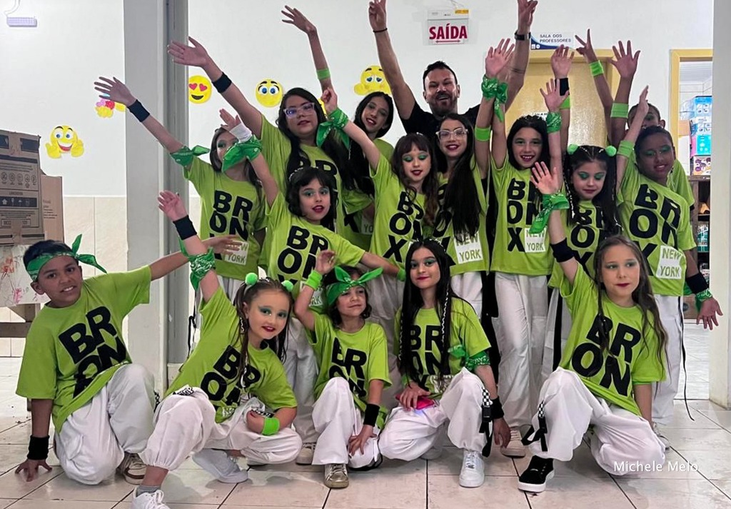 Crianças de street dance do bairro Guarujá conquistam prêmios em etapa mesorregional em Bom Retiro