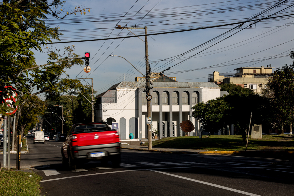 título imagem Avenida de Santa Maria terá bloqueio total nesta quinta-feira para visita de Bolsonaro; confira os detalhes