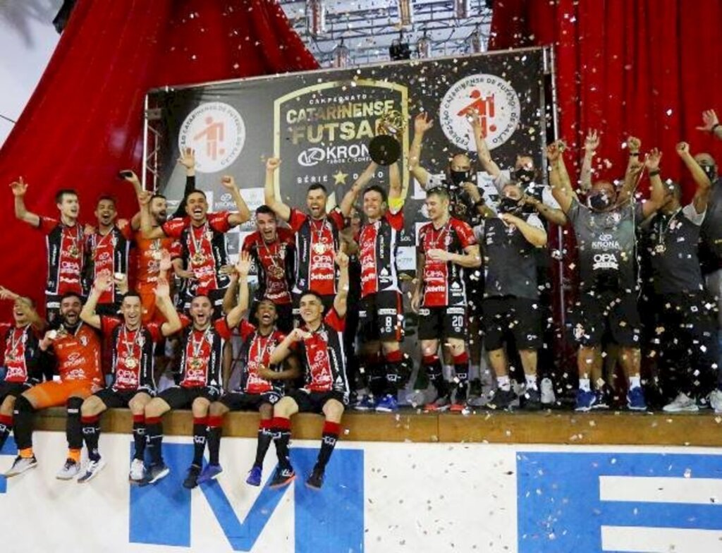 Futsal São Lourenço é vice-campeão