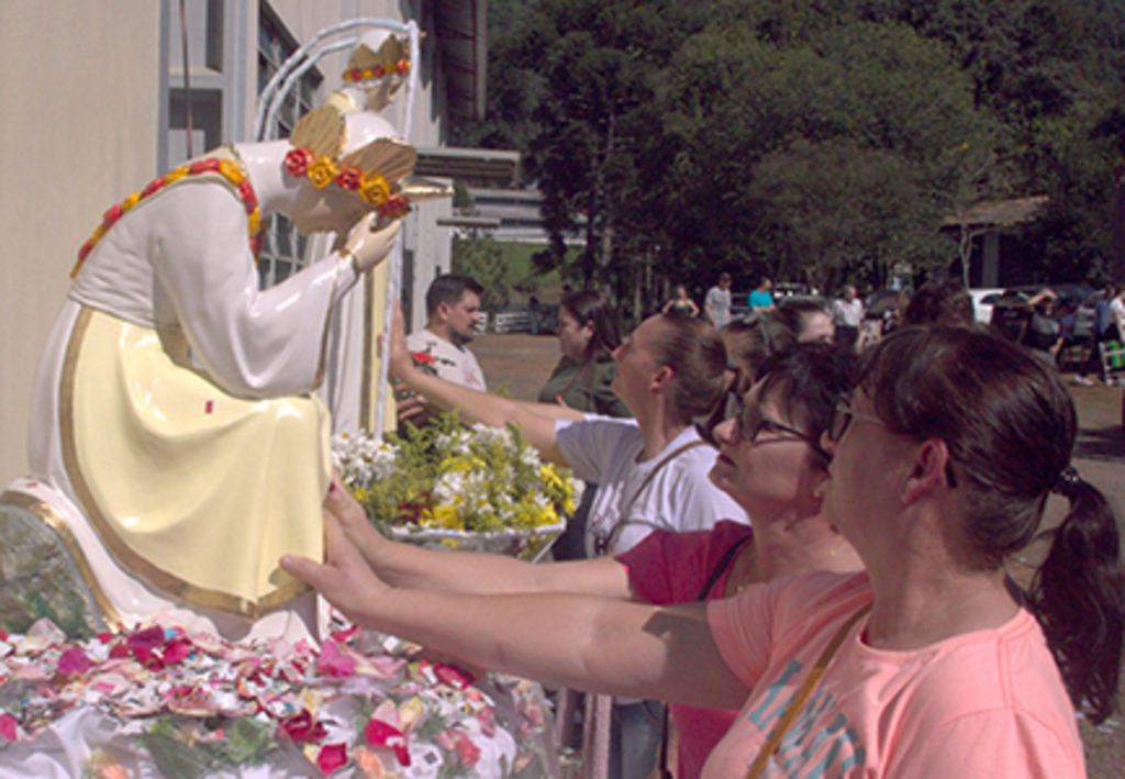  - Domingo de Romaria em linha Salete