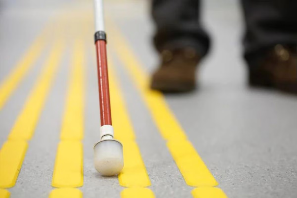 Imagem iStock - Em Garopaba, caminhada em homenagem ao Dia Nacional da Luta da Pessoa com Deficiência acontecerá no próximo sábado (21)