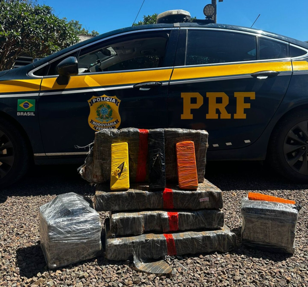 PRF apreende 68 kg de maconha na BR-282 em Chapecó