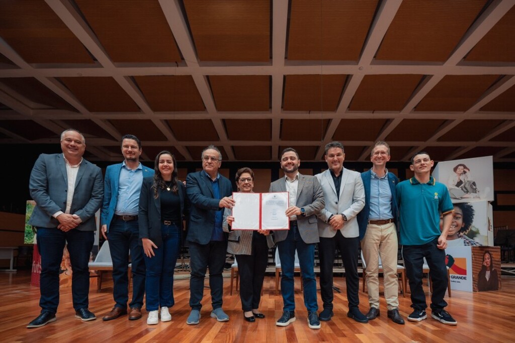 Divulgação/Joel Vargas/Ascom GVG - Cerimônia de assinatura dos convênios ocorreu em Porto Alegre, na segunda-feira