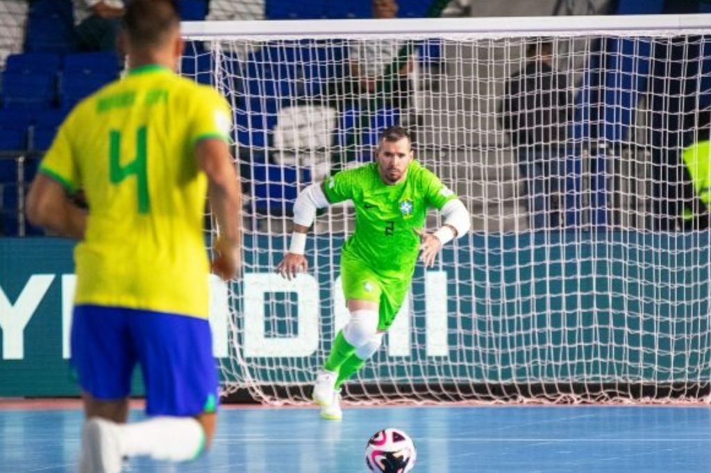 Catarinense pagou 20 mil euros para disputar a Copa do Mundo de Futsal