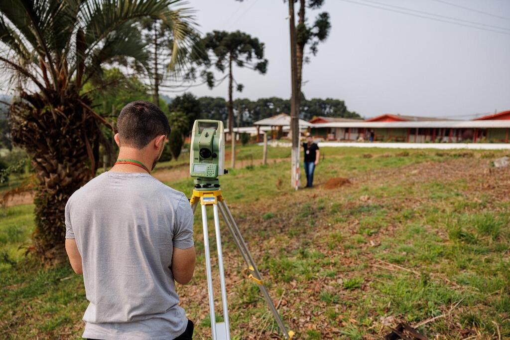 Alunos do Cedup Caetano Costa contribuirão com paisagismo ao redor da nova quadra poliesportiva