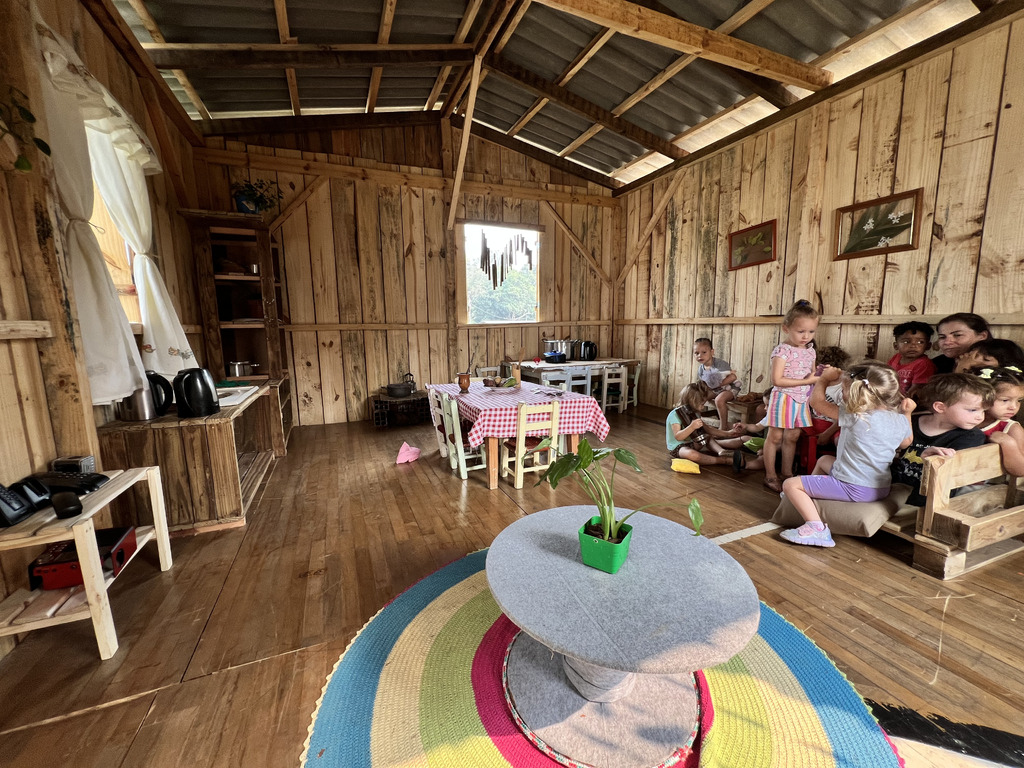 Sonho realizado: após anos de espera, casinha colonial se torna realidade