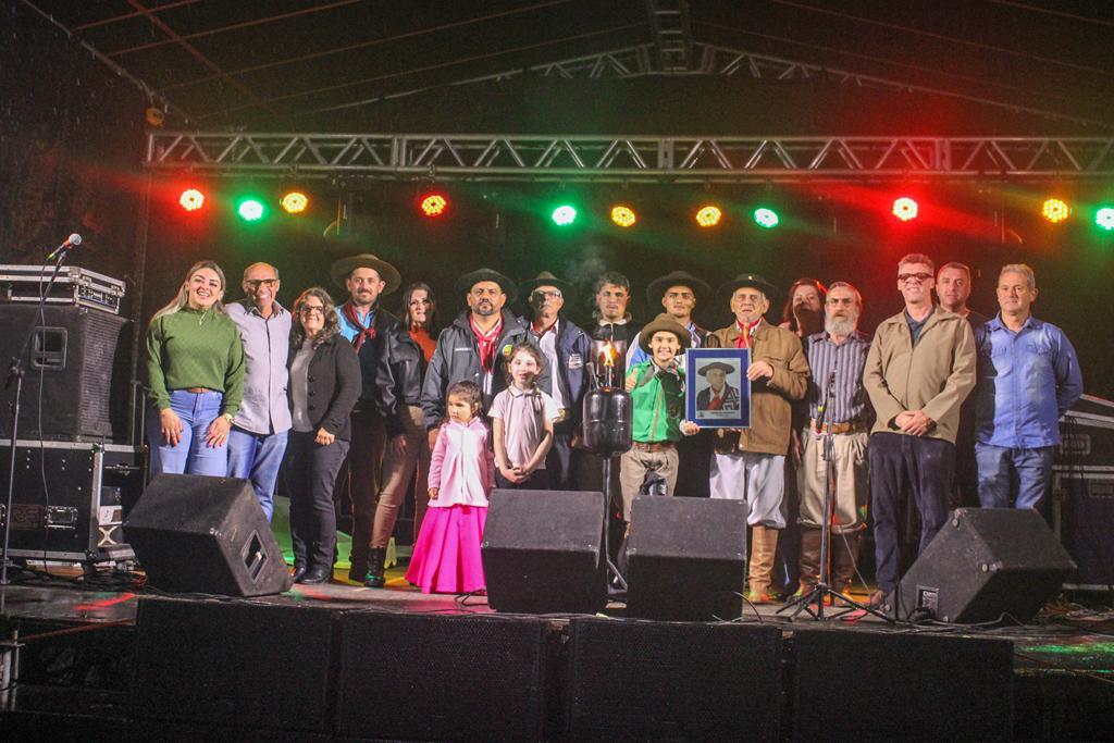 3ª SEMANA FARROUPILHA DE PASSO DE TORRES SEGUE COM A PROGRAMAÇÃO ARTÍSTICA E CULTURAL