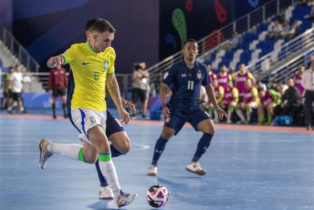 Foto: Leto Ribas (CBF) - Ala canhoto Marcel é o artilheiro do Mundial no Uzbequistão. Jogador balançou a rede oito vezes em três partidas