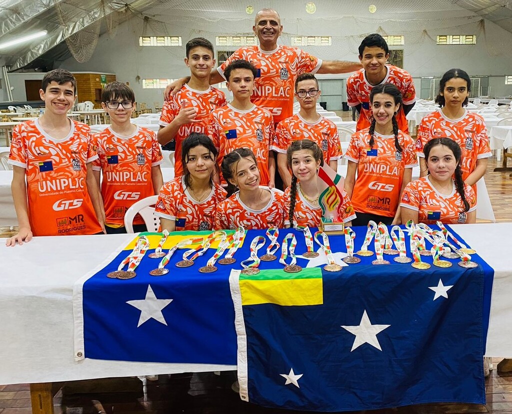 Lages brilha na OLESC 2024 com conquista histórica de troféus e medalhas