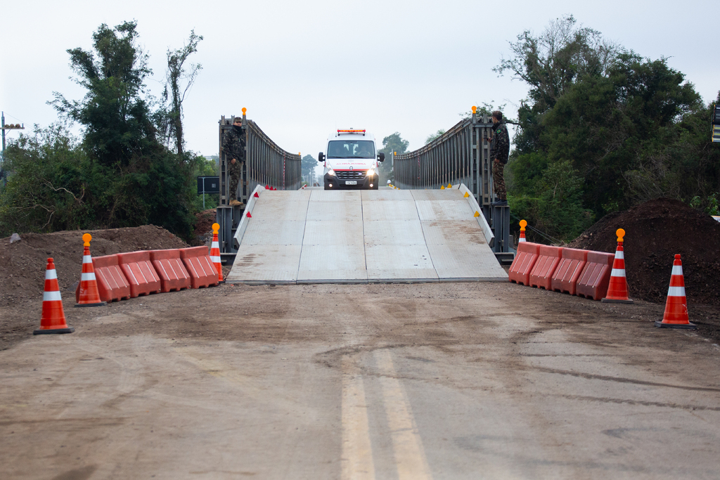 Rota e Exército começam obra para instalar a segunda ponte móvel na RSC-287