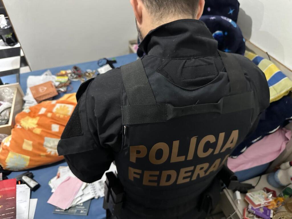 Fotos: Polícia Federal (divulgação) - Polícias Federal e Civil investigam suposta organização criminosa que teria ameaçado candidatos com o objetivo de interferir no processo eleitoral em Bagé