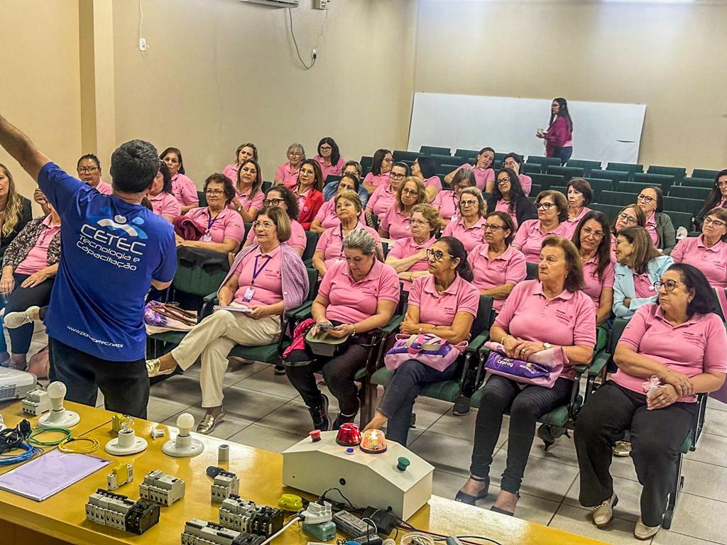 NÚCLEO FEMININO DA CEPRAG PROMOVE PALESTRA SOBRE USO RACIONAL E SEGURO DA ENERGIA ELÉTRICA  EM PRAIA GRANDE