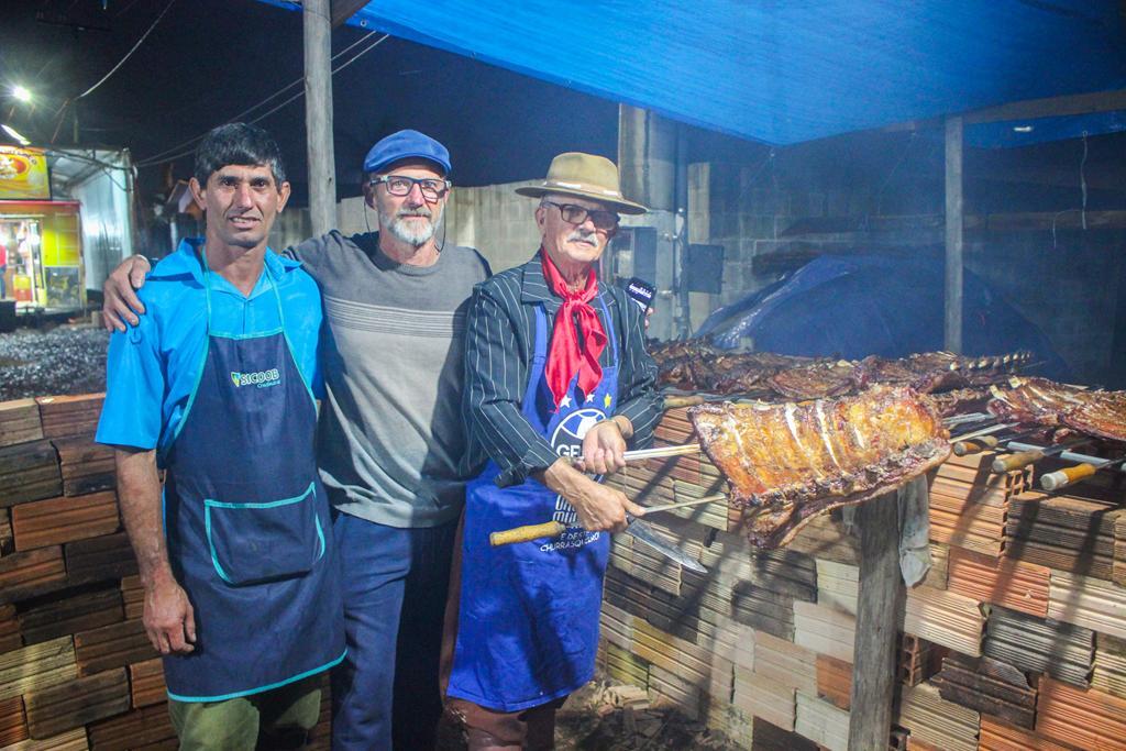 ENCERRADA A 3ª SEMANA FARROUPILHA DE PASSO DE TORRES COM A PROGRAMAÇÃO ARTÍSTICA E CULTURAL