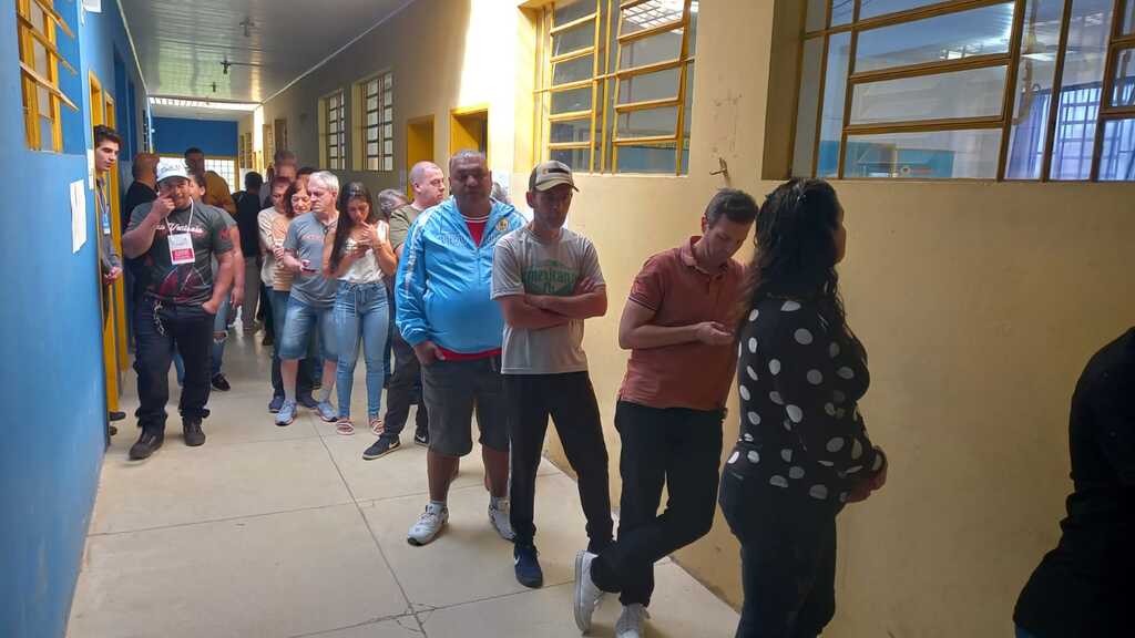 Confira como foram as primeiras horas de votação em Bagé