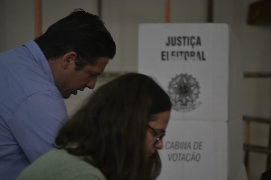 Marcelo Lemos votou na Paróquia Sant'Ana