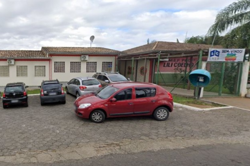 Estagiária é detida por maus-tratos contra criança de 5 anos em escola; CONFIRA O VÍDEO