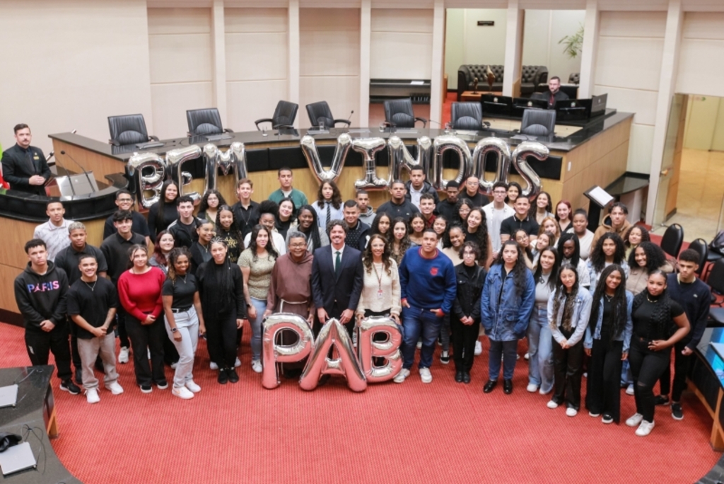 Estagiários da 20ª edição do PAB são recepcionados na Alesc