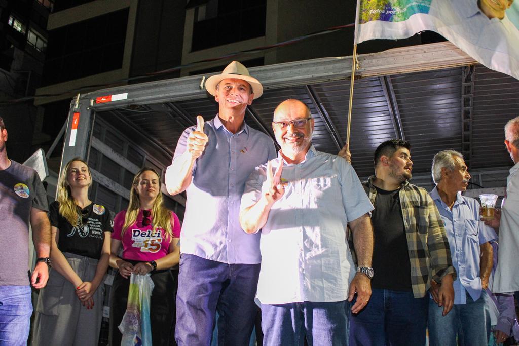 DELCI DIMER E ANDRÉ POZZI  VENCEM AS ELEIÇÕES COM 43,14% DOS VOTOS VÁLIDOS EM TORRES