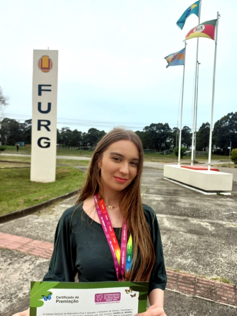 ALUNA DO FERRAZ NETO É BRONZE NACIONAL NA OLIMPÍADA DE MATEMÁTICA.