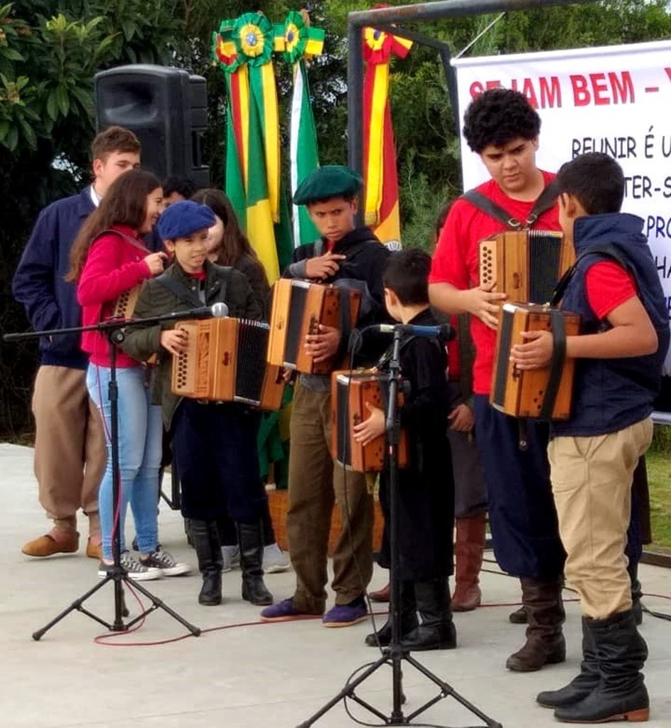 PROGRAMAÇÕES PROMOVEM INTEGRAÇÃO CULTURAL E PEDAGÓGICA NO CAIC E BALTAZAR.