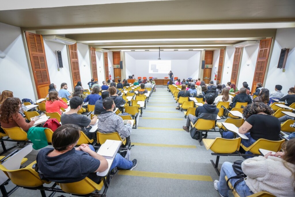 Nova edição do programa estadual Professor do Amanhã terá 500 vagas em cursos de licenciatura