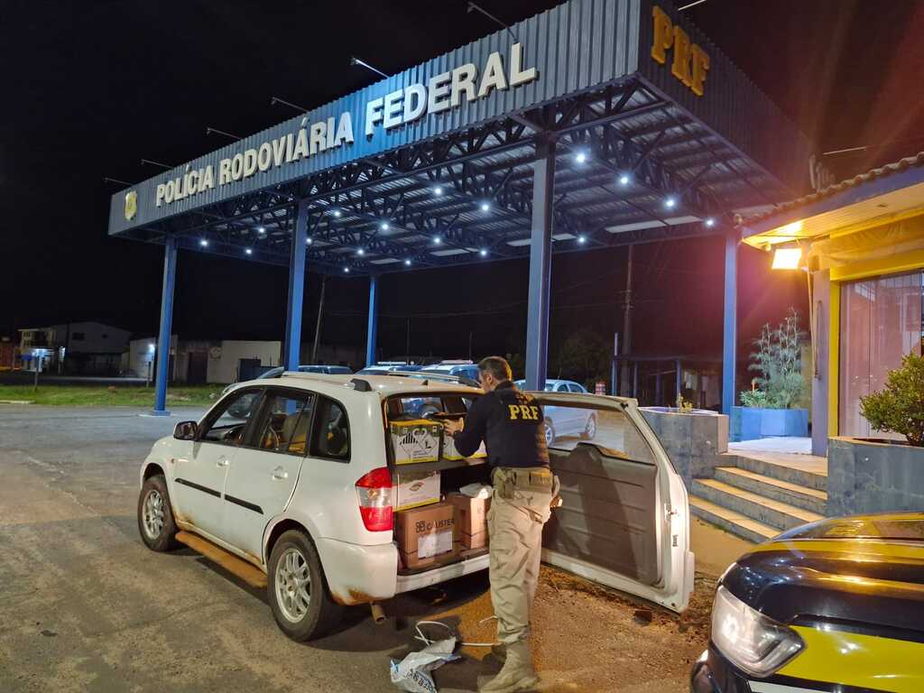 POLÍCIA PRENDE HOMEM TRANSPORTANDO 90 QUILOS DE AGROTÓXICO ILEGAL.