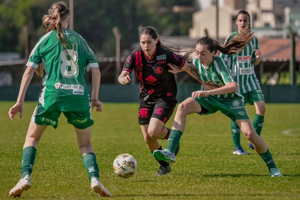 Inter-SM estreia com derrota no Gauchão Feminino Sub-17