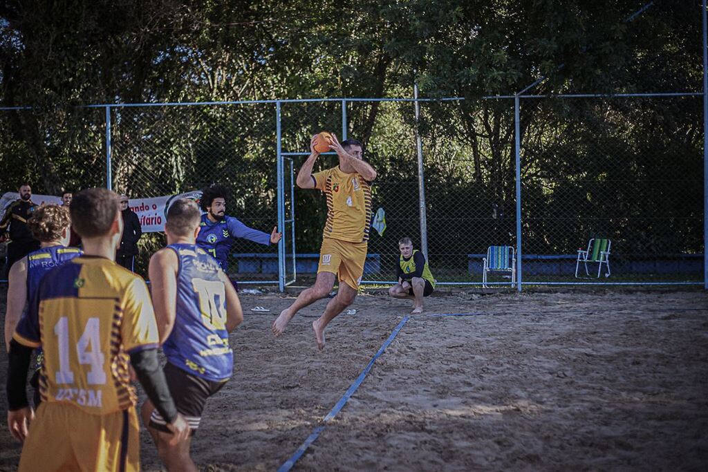 Santa Maria recebe etapa do Campeonato Gaúcho de Handbeach neste fim de semana