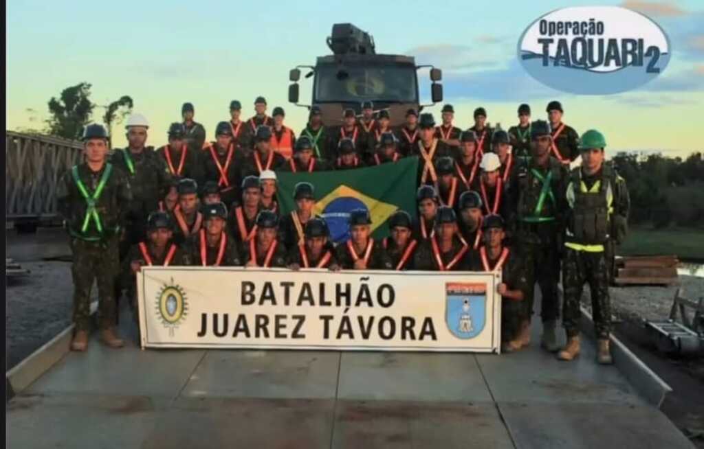 Montagem da segunda ponte móvel do Exército Brasileiro na RSC-287 é concluída em Santa Maria