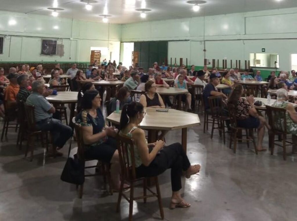 Dia do Idoso reúne idosos de Bom Jesus do Oeste em celebração especial