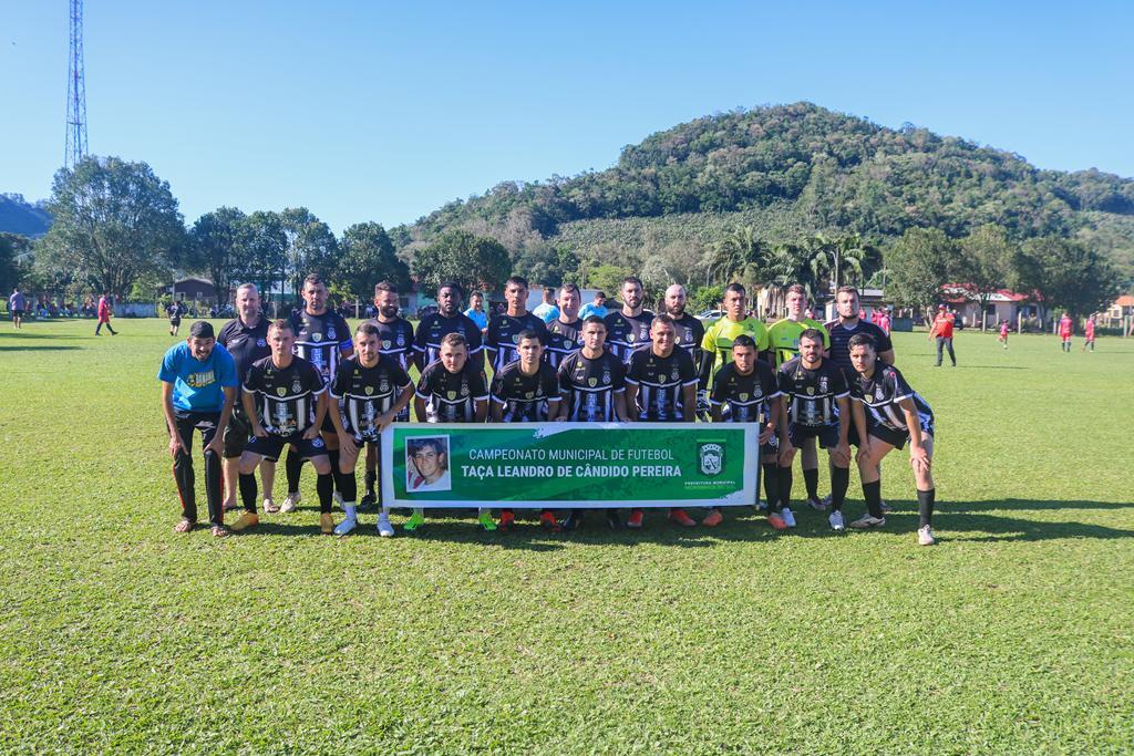 MUITOS GOLS MARCARAM O INÍCIO DO CAMPEONATO MUNICIPAL DE FUTEBOL DE MORRINHOS DO SUL