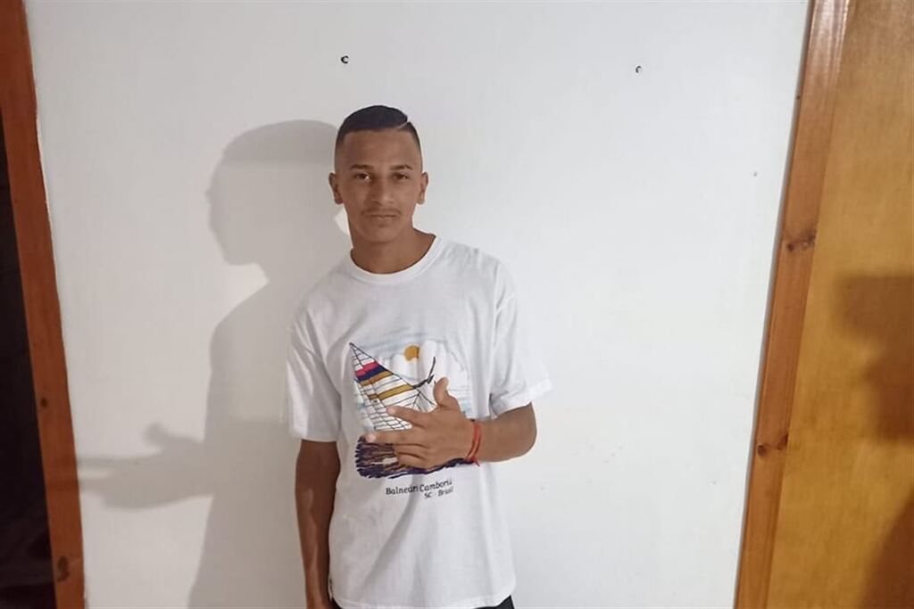 Jovem é executado a tiros após festa de Halloween