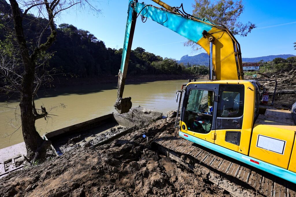 Santa Catarina anuncia maior investimento da história para mitigação de enchentes