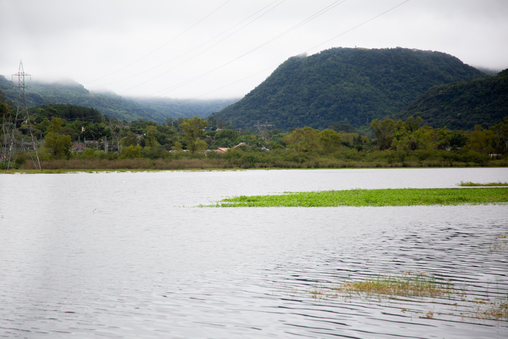 Foto: Beto Albert - Na barragem do DNOS, Wagner Quartieri Cristino morreu após se afogar, na sexta (1º)