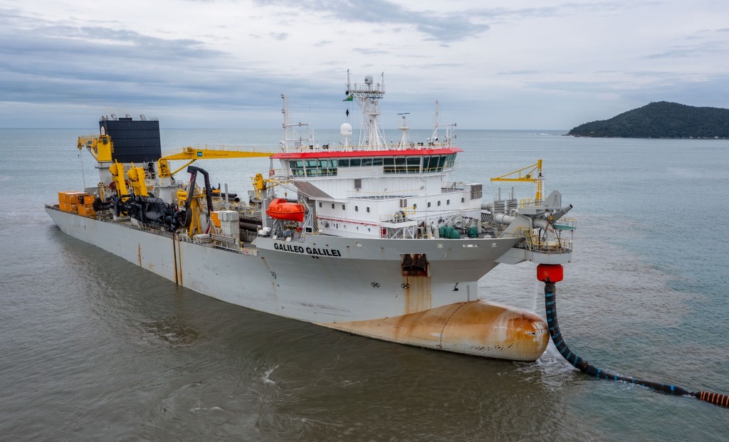 Porto de São Francisco do Sul dá início à dragagem do canal de acesso