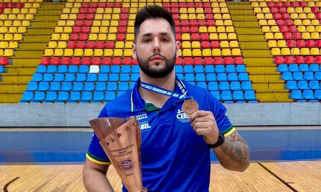 Atleta joinvilense conquista bronze no sul-americano de basquete em cadeira de rodas