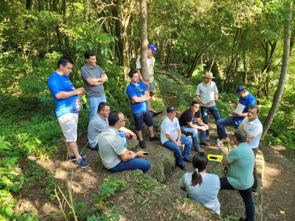 Lideranças discutem as potencialidades turísticas e a preservação do patrimônio histórico em Ouro