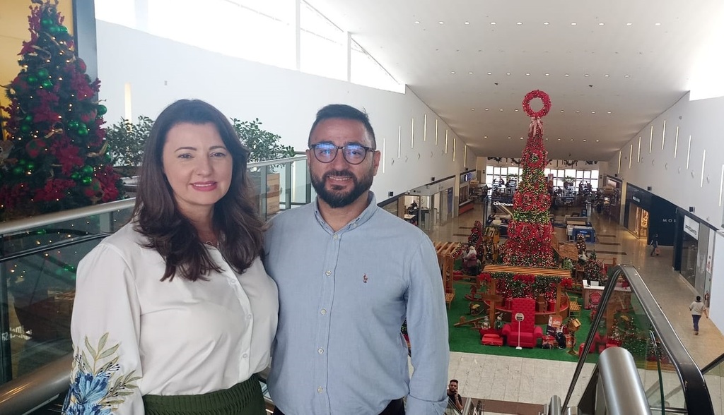 Foto Deni Zolin - Heliane Simones deixa o cargo de superintendente do Praça para o uruguaianense Mustafa al Khatib. Ela assumirá shopping em Bauru (SP)