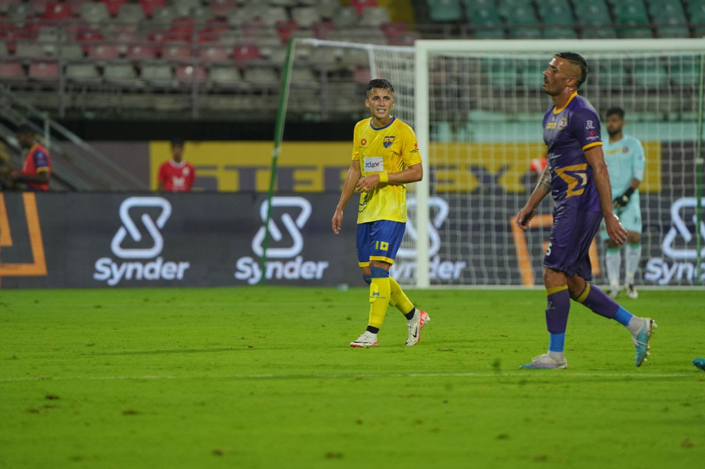 Davi Kuhn encerra passagem pelo futebol indiano e retorna ao Brasil