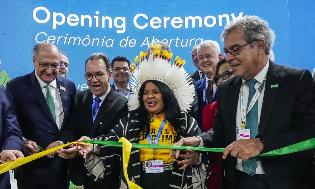 Brasil inaugura espaço de participação social na COP29