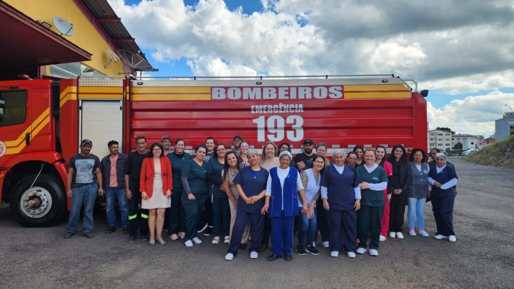 Hospital de São Joaquim promove Semana Interna de Prevenção de Acidentes com palestras e treinamento prático