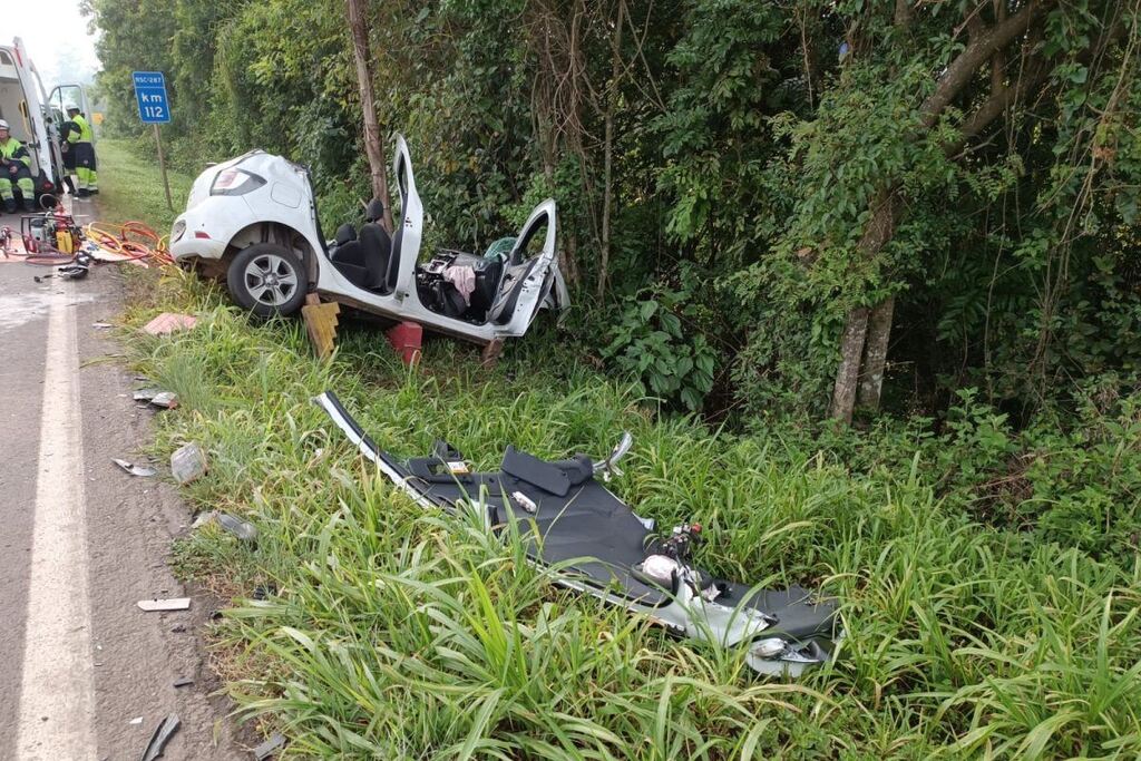 Mulher fica ferida em acidente na RSC-287 envolvendo carro emplacado em Santa Maria