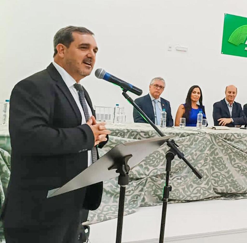 COM PROJETO DE TOUR VIRTUAL, ALMIDES ROBERG É HOMENAGEADO COMO PREFEITO INOVADOR EM SANTA ROSA DO SUL