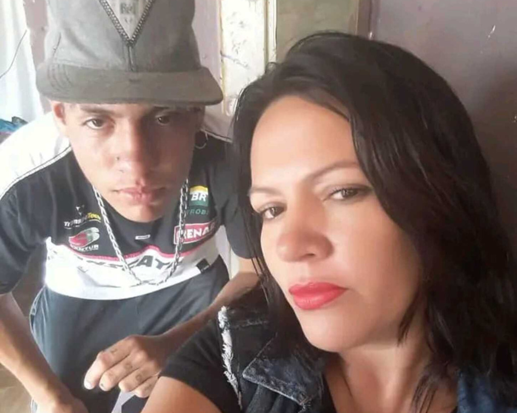 título imagem Pai de uma menina de 4 anos, filho amoroso e pintor: quem era o jovem que morreu afogado no Rio Vacacaí